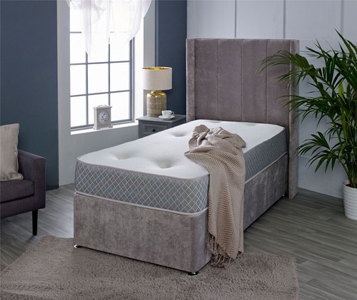 Hand tufted hybrid memory - hand,